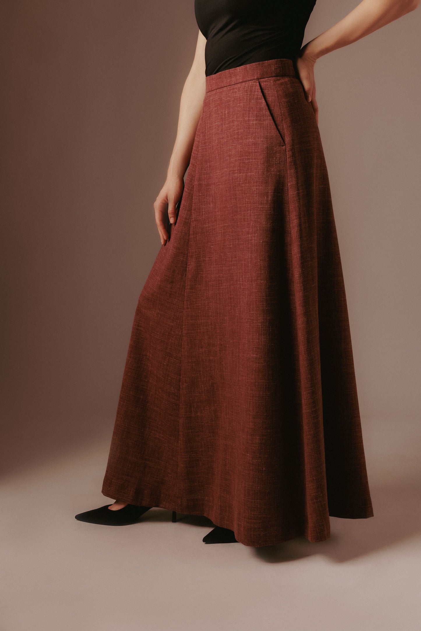 Amira Maxi Skirt - Old Red with lining