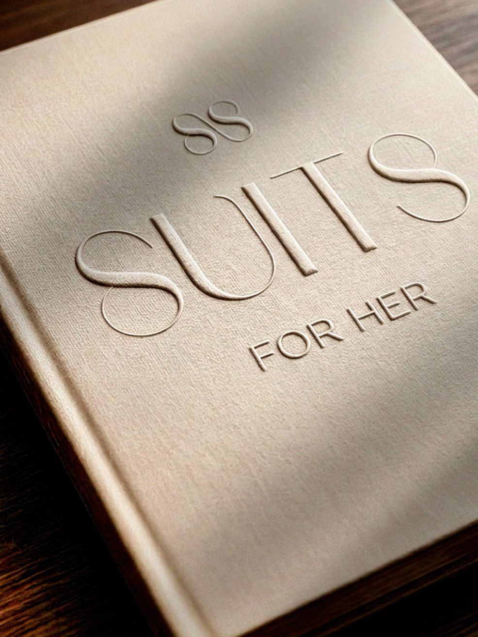 Dit is SUITS for her